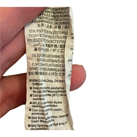 Under Armour Womens Fitted Cold Gear Gray and White 1/4 zip Pullover XL Shirt - Picture 4 of 8